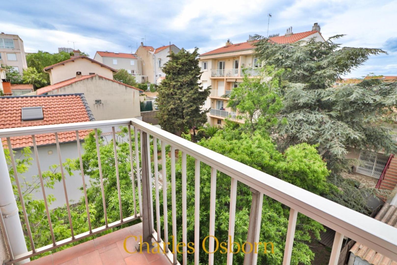 Tadacorbu - Apt Renove 3*, Calme En Centre-Ville Sete Exterior photo